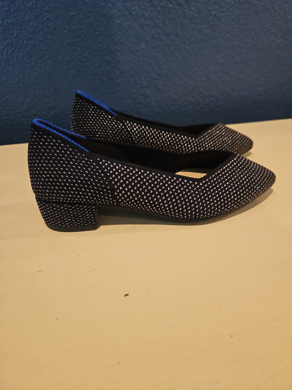 NEW Rothy's Black Pointed Toe Star Block Heel In Love Insole - Picture 5 of 10